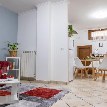 20 Min Aeroporto Fco - Casa Tranquilla Con Parcheggio Esterno Gratuito Ачилия Экстерьер фото