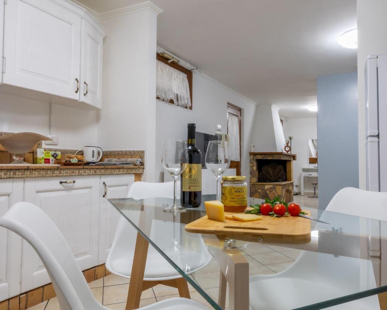 20 Min Aeroporto Fco - Casa Tranquilla Con Parcheggio Esterno Gratuito Ачилия Экстерьер фото
